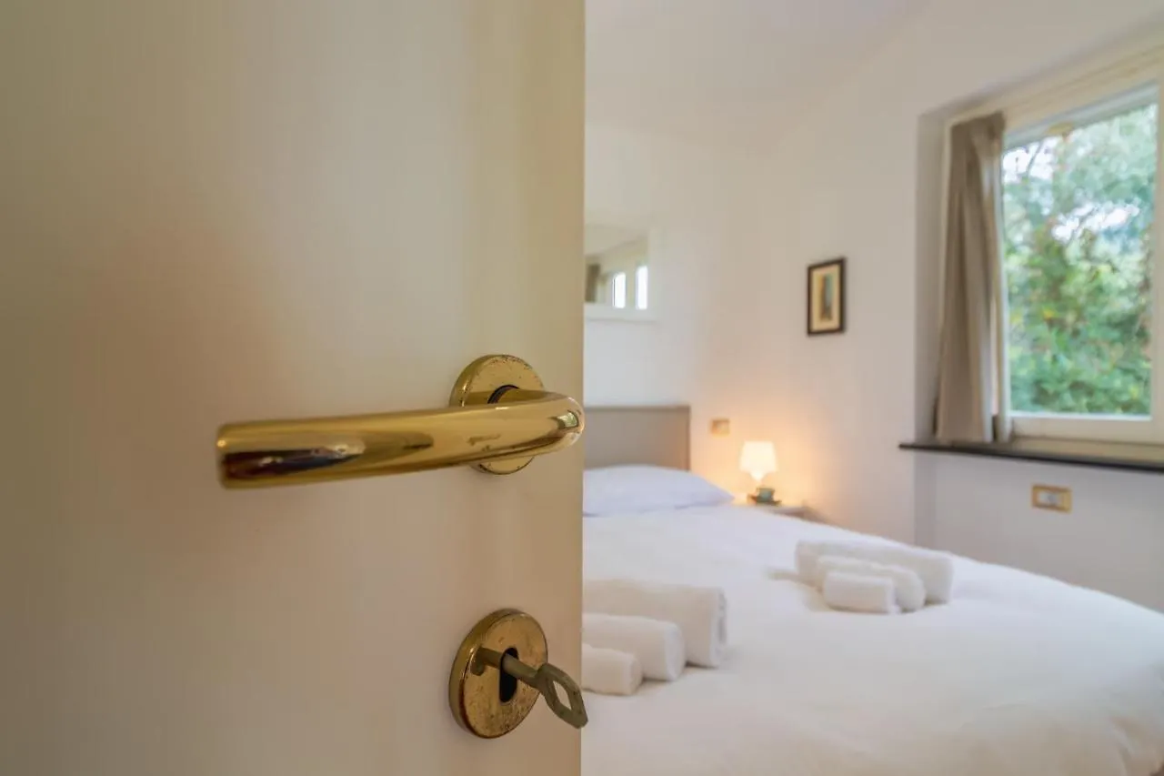 Casa Camilla Relax Con Una Vista Da Sogno Zoagli Lägenhet